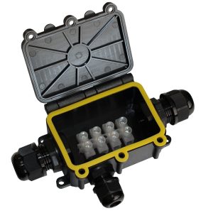 Розподільча коробка М686-3 IP68 з клеммой 24А TNSy