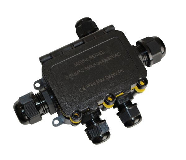 Розподільча коробка М686-5 IP68 з клеммой 24А TNSy