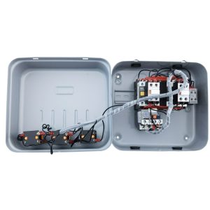 Контактор КММор151216 в оболонці мет. реверс 12А РТ-9-13 230В/АС3 IP54 TNSy