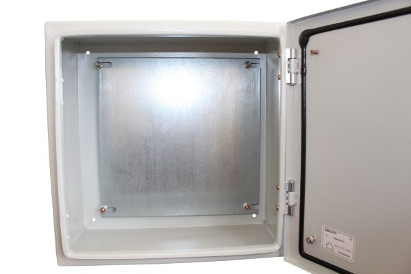 Корпус метал. ЩМП-400х400х150 IP54 з монтажною панеллю TNSy